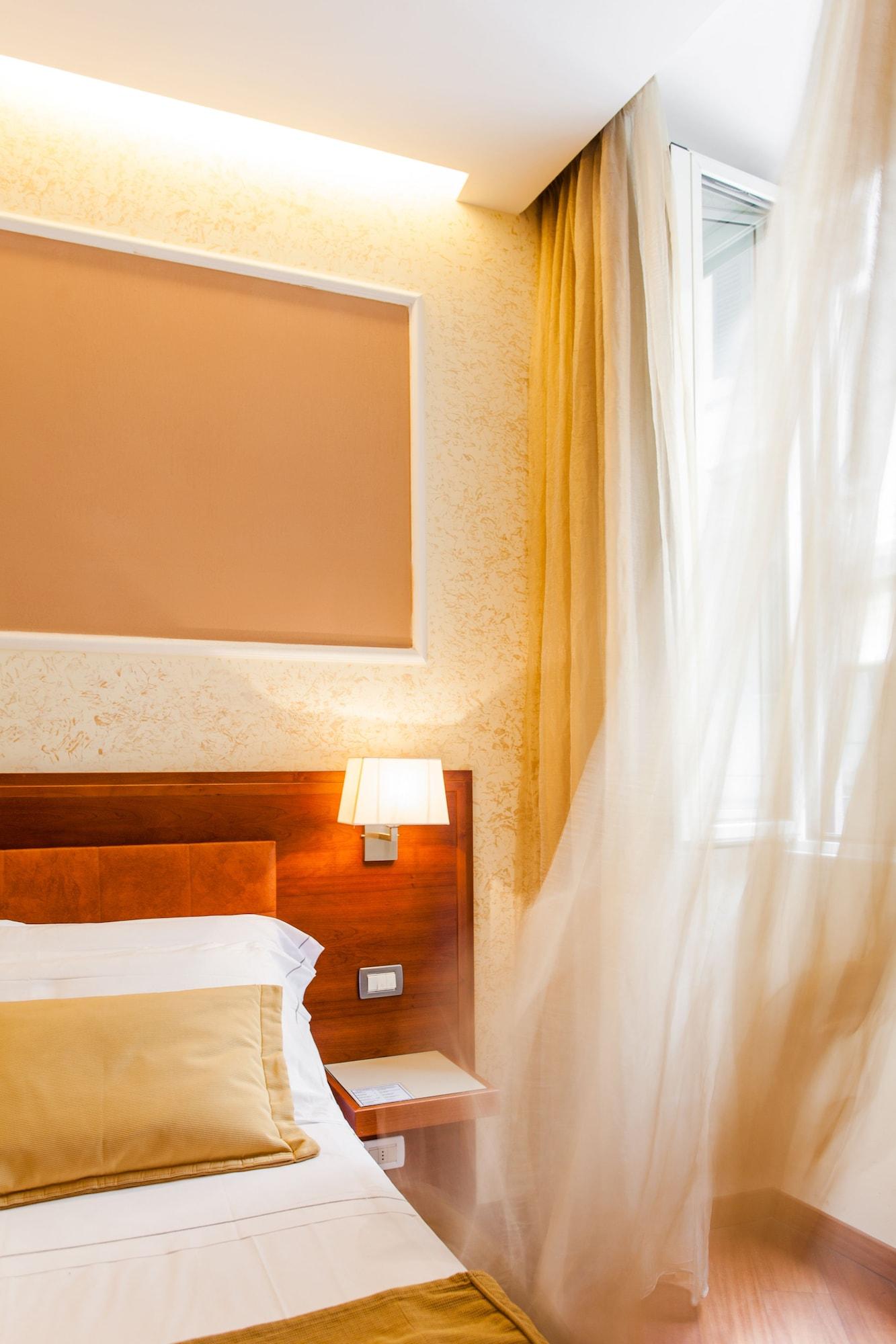 Hotel Madrid Rome Exterior photo