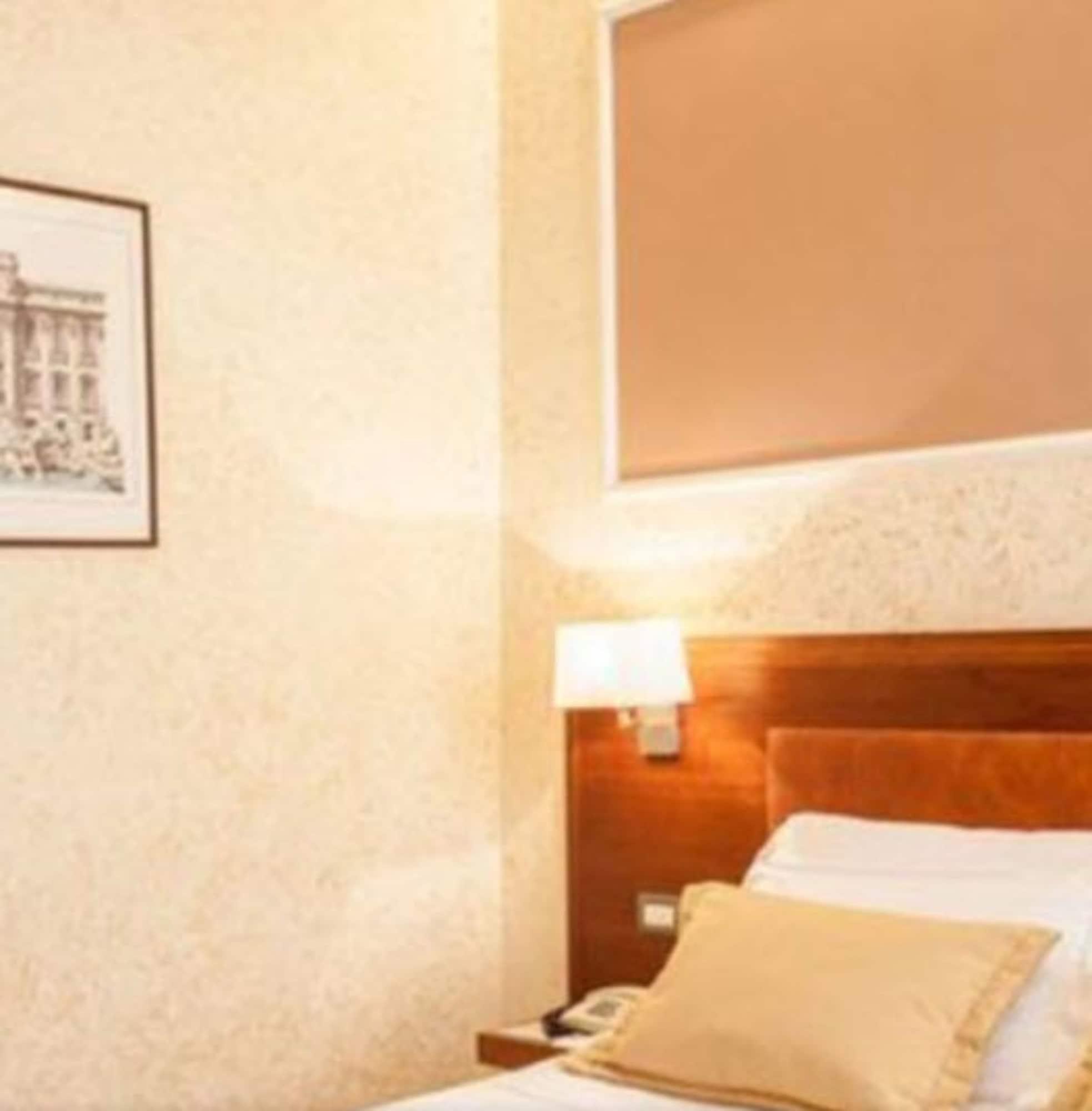 Hotel Madrid Rome Exterior photo
