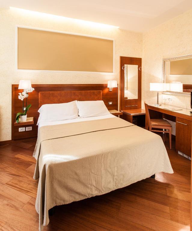 Hotel Madrid Rome Exterior photo