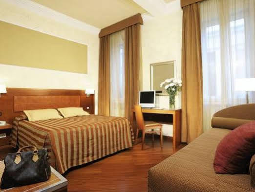 Hotel Madrid Rome Exterior photo